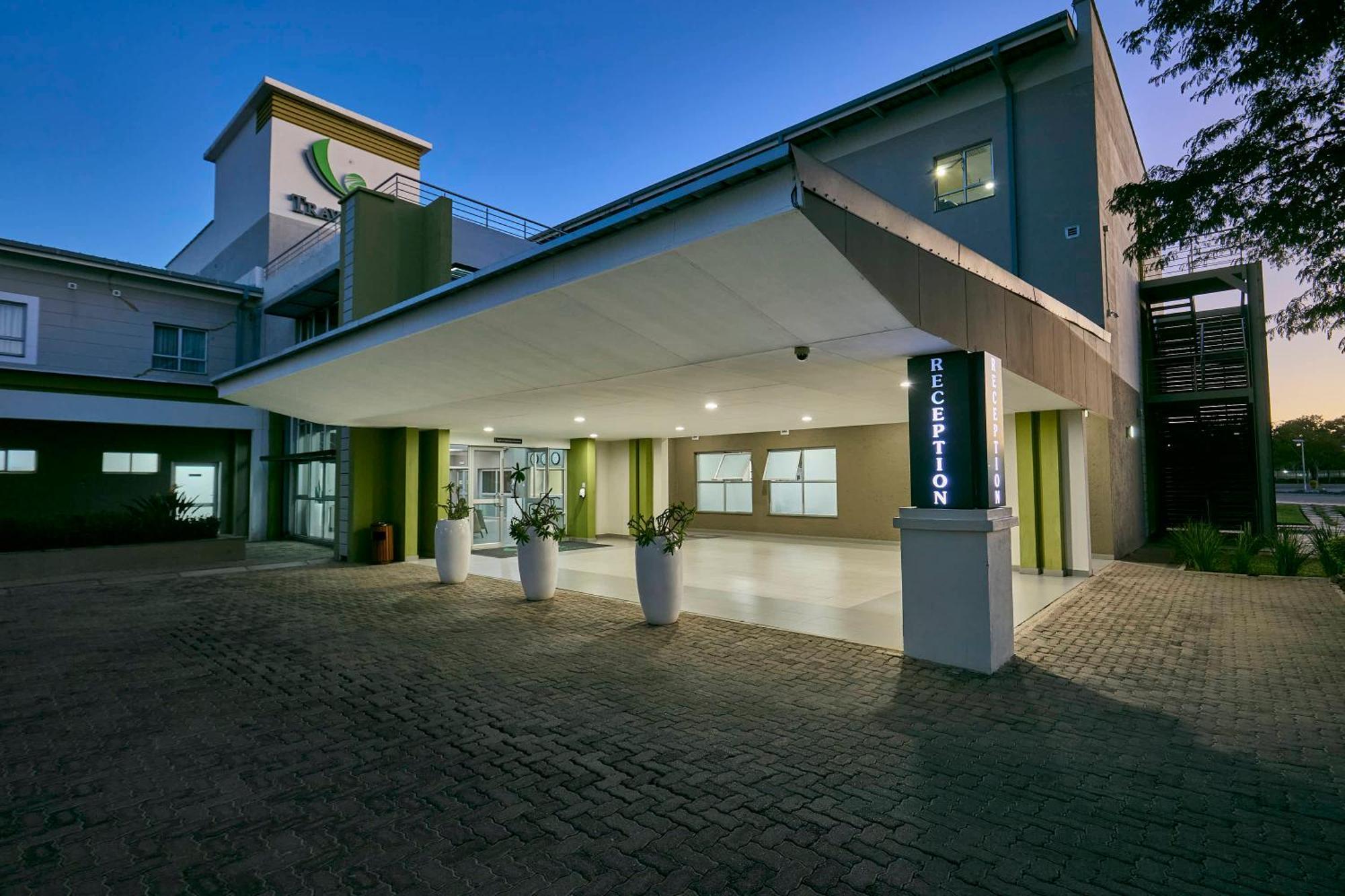 Travelodge Габороне Экстерьер фото