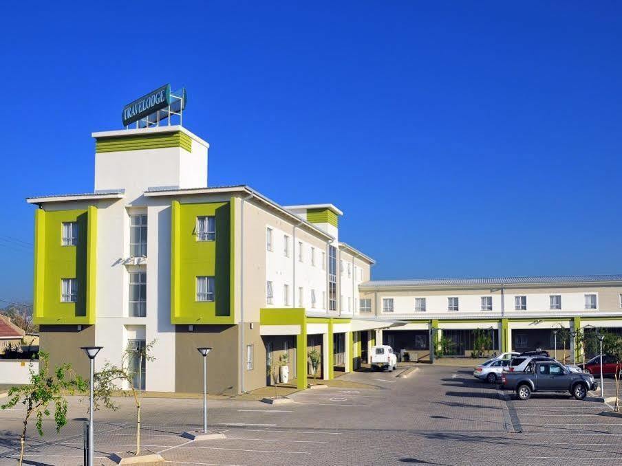 Travelodge Габороне Экстерьер фото